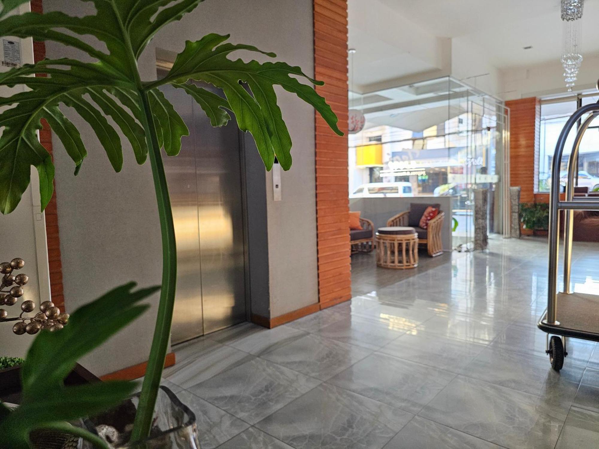 Tsai Hotel And Residences Cebu Exterior foto